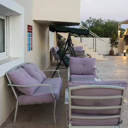 Starlight Luxury Retreat